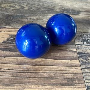 Lovevery Heavy and Light ball